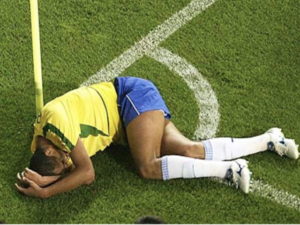 Rivaldo footballer injured